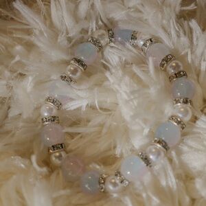 Opalescent Pearl Bracelet with Silver Accents